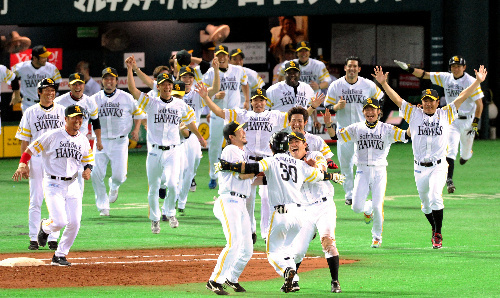 プロ野球日本シリーズ,ソフトバンクホークス,パシフィックリーグ２位から,福岡ソフトバンクホークス