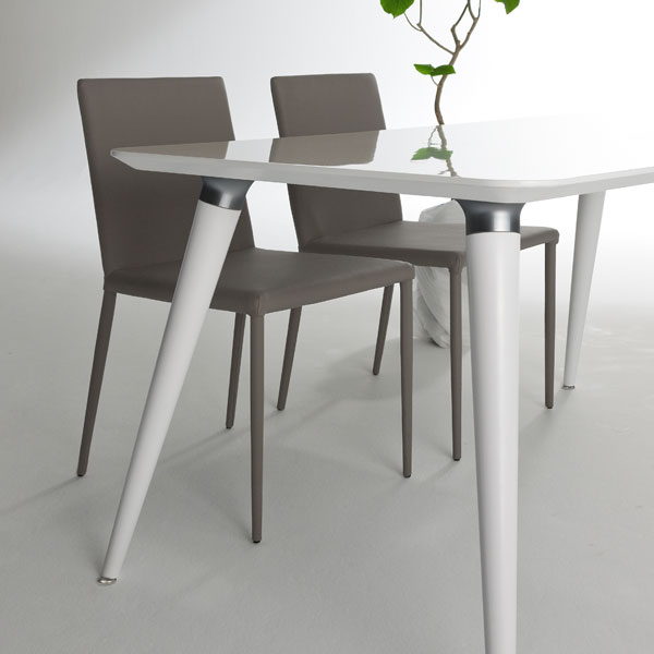 IC355,MKマエダ,モダンダイニングチェア,modern dinning chair,シンプルチェア,ダイニングチェア